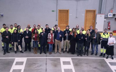​La alcaldesa de Toledo brinda por el nuevo año con la plantilla de TAGUS