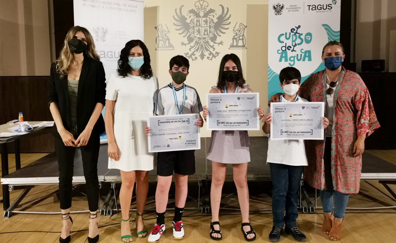 El Ayuntamiento y Tagus entregan los premios del IV Concurso Escolar de Dibujo y Pintura con el lema ‘El WC no es un basurero’