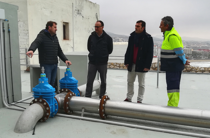 Peñíscola y FACSA renuevan el depósito de agua del casco antiguo de la ciudad