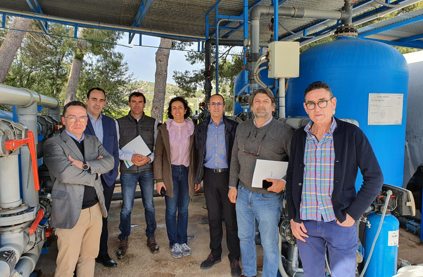 La alcaldesa de La Higueruela visita las instalaciones de potabilización de agua que FACSA gestiona en Betxí