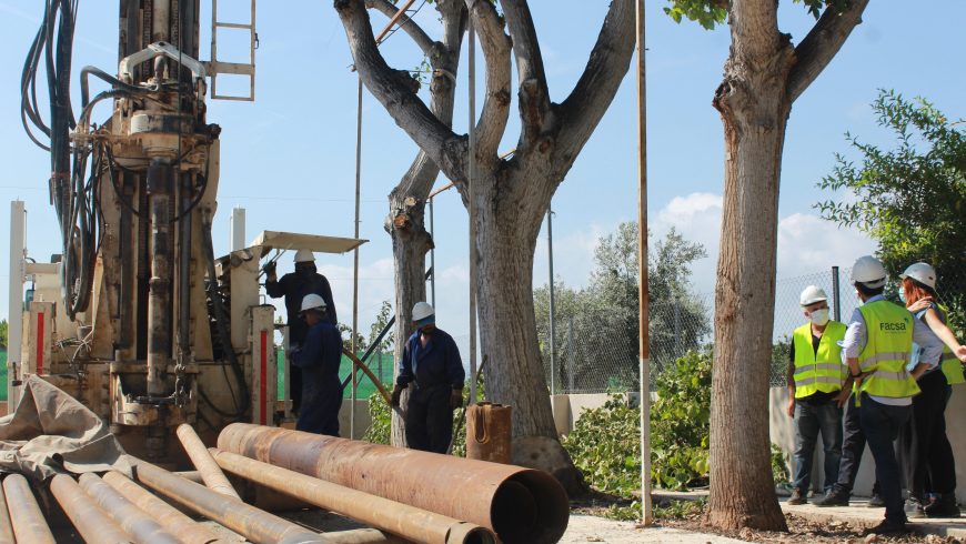 FACSA inicia las obras de perforación para la construcción de un pozo de agua potable en las antiguas escuelas de Santa Bàrbara