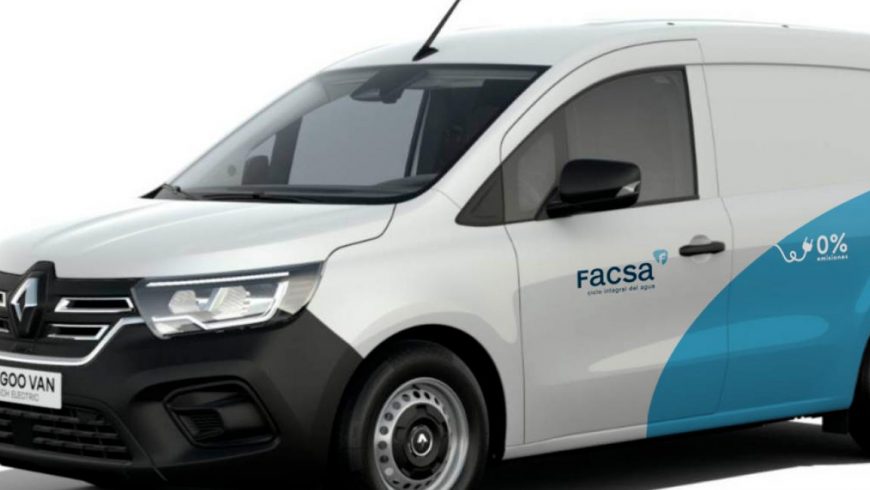 Alcalà de Xivert y Facsa incorporan el primer vehículo eléctrico a la flota del servicio de abastecimiento de agua potable de la localidad