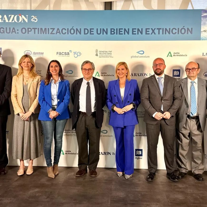 Facsa aborda los problemas hídricos que sufren las regiones del sur y el este del país en el Foro de La Razón