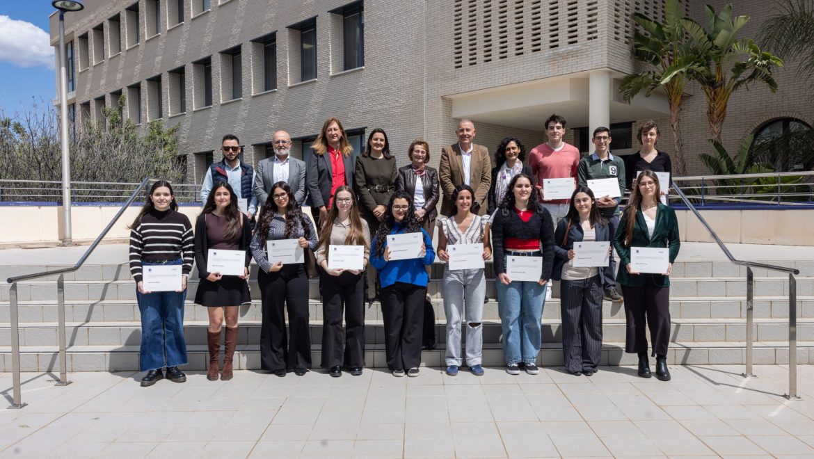 El programa de becas Facsa-UJI suma más de 200 ayudas destinadas a estudiantes desde su puesta en marcha